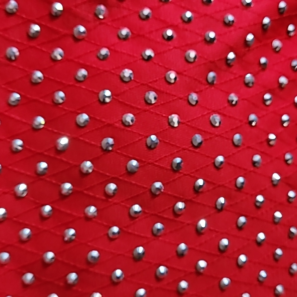 Large red - Picture 4 of 6